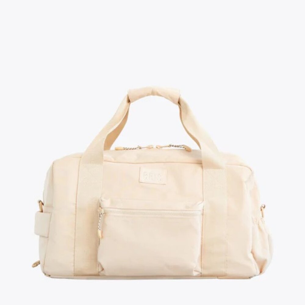 NWT BEIS Sport Duffle Backpack in Beige
